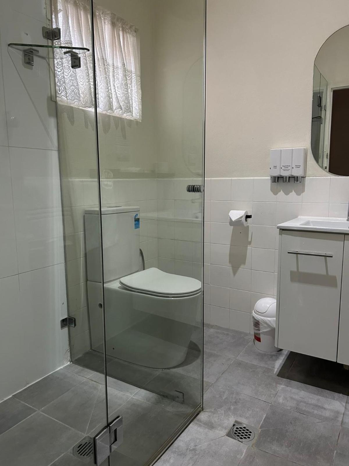 Country Lodge Motor Inn Батерст Экстерьер фото